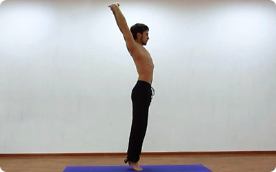 упражнения йоги