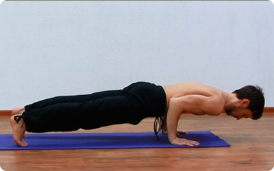 упражнения йоги для мышц тела