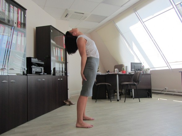 йога в офисе