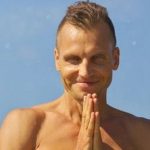 Денис Валгутов • Интервью о йоге проекту SLAVYOGA • 2016